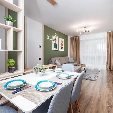 Apartment Green M By Onix *